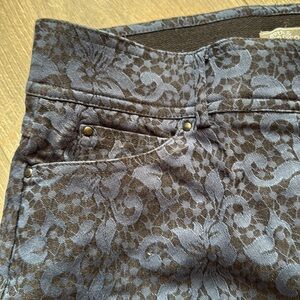 NWOT 89th and Madison slacks blue/black size 10